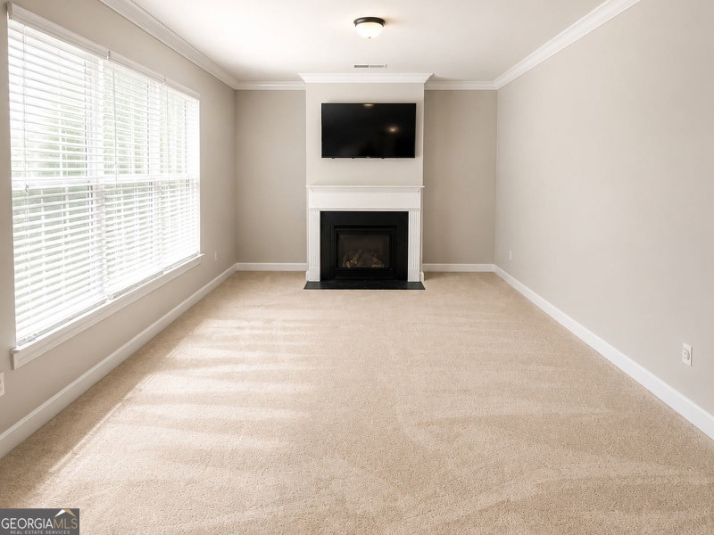 Photo 8 of 835 Lorrimont Lane
