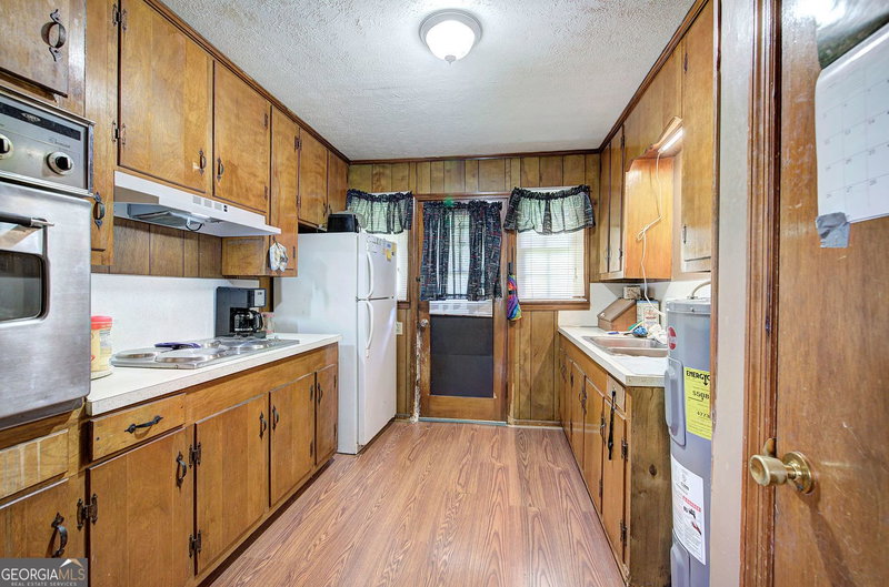 Photo 13 of 105 Meadow Lane SW