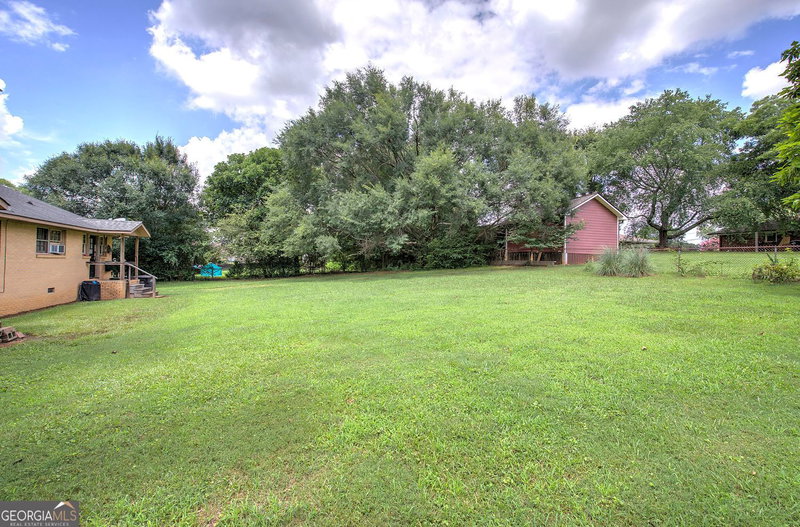 Photo 28 of 105 Meadow Lane SW