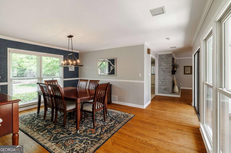 Photo 8 of 115 Valleywood Drive