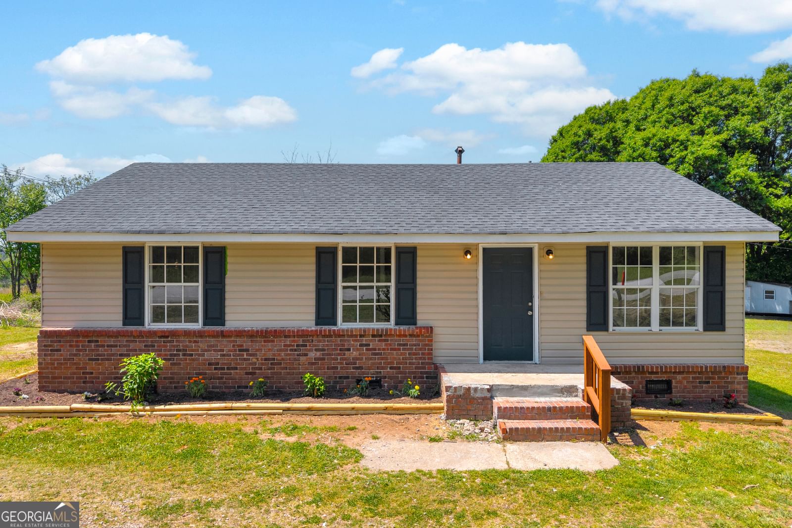 3871 Highway 17 St, Canon, GA 30520