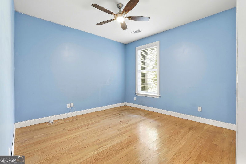 Photo 44 of 215 Kingswood Lane