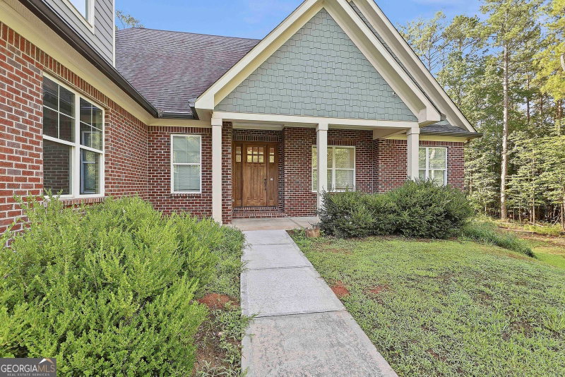 Photo 9 of 215 Kingswood Lane