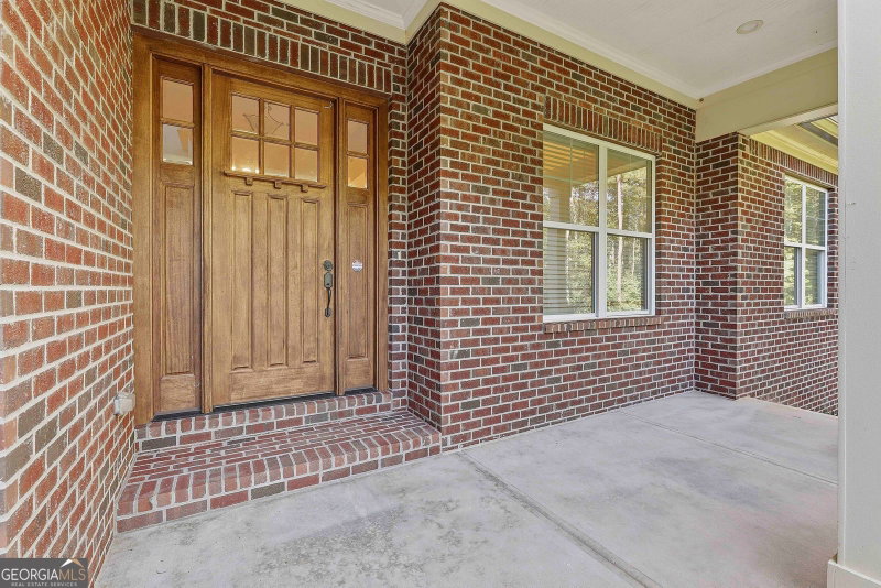 Photo 10 of 215 Kingswood Lane