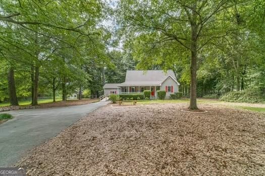 1804 Deer Court