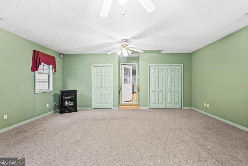 Photo 42 of 842 Twin Oaks Drive