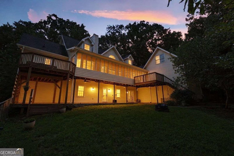 Photo 54 of 1220 Peachtree Road