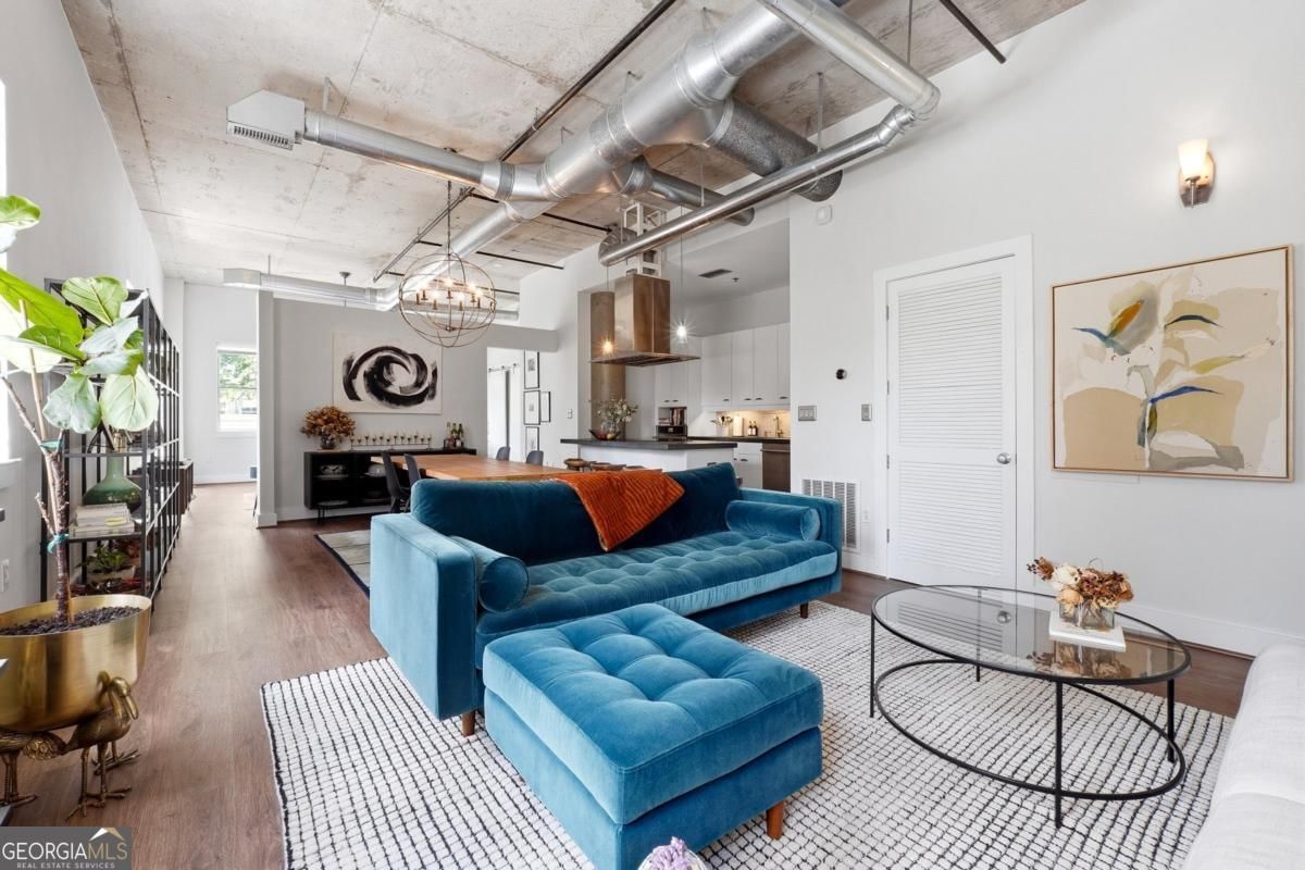 206 11th Street NE #702, Atlanta, GA 30309