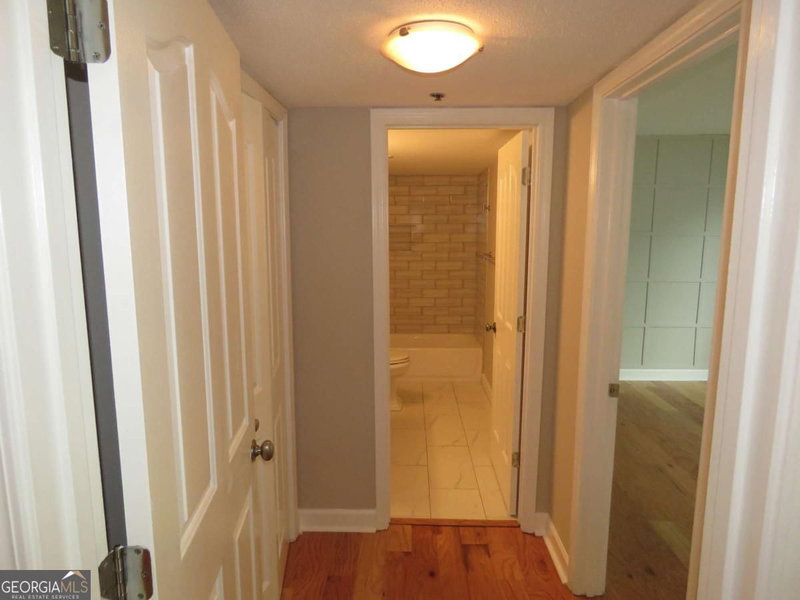 Photo 17 of 2870 Pharr Court South NW #407