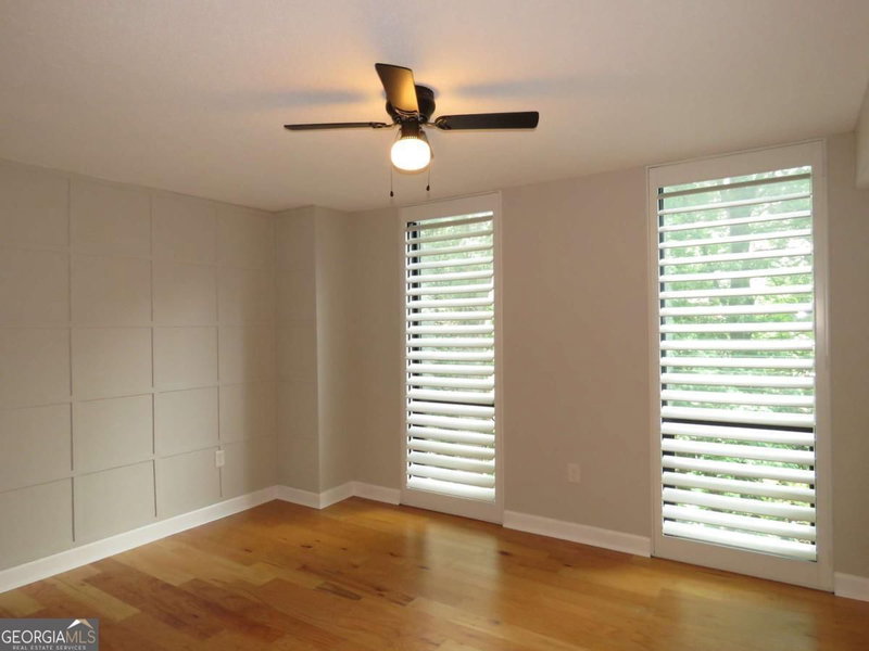 Photo 19 of 2870 Pharr Court South NW #407