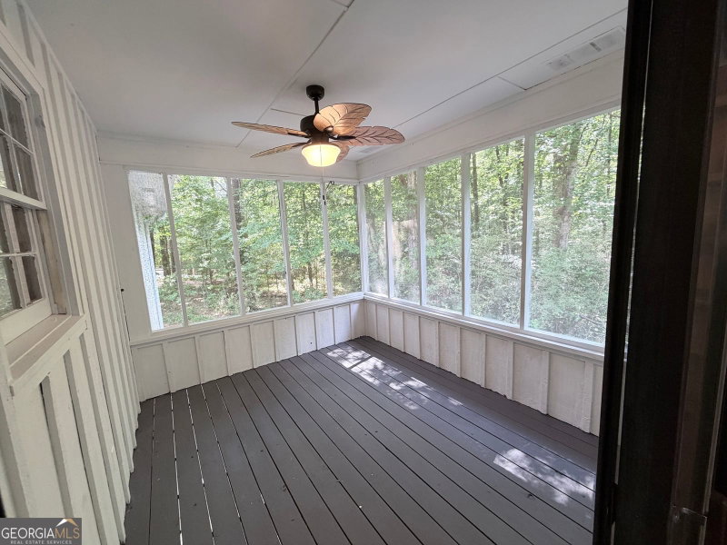Photo 21 of 1912 Wildwood Court SW