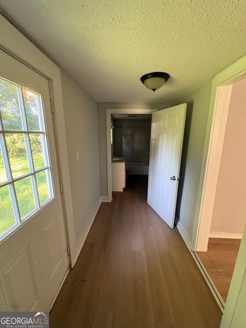 Photo 11 of 202 Cheatham Street