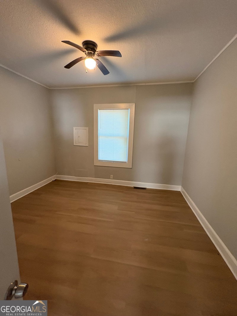 Photo 13 of 202 Cheatham Street