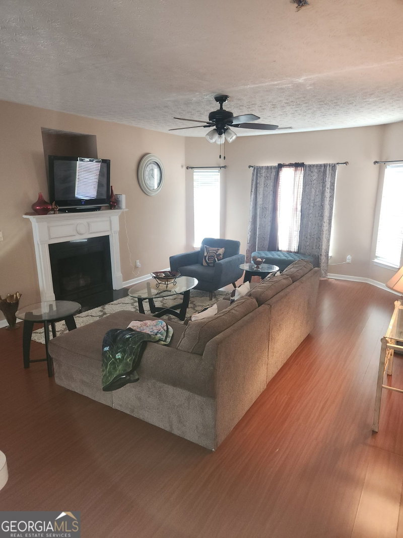 Photo 4 of 2853 Walden Lake Bend