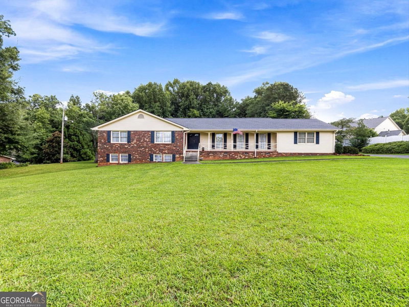 Photo 2 of 2405 Post Oak Tritt Road