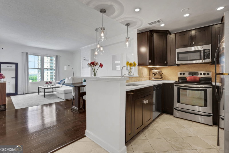 1101 Juniper Street NE #APT 1012