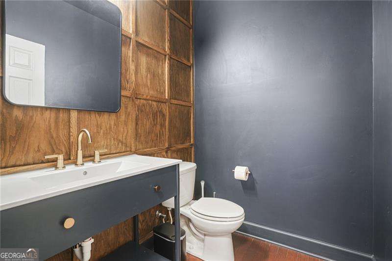 Photo 18 of 826 Bexley Park Way