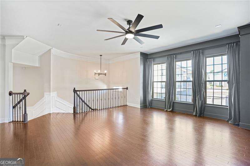 Photo 6 of 826 Bexley Park Way