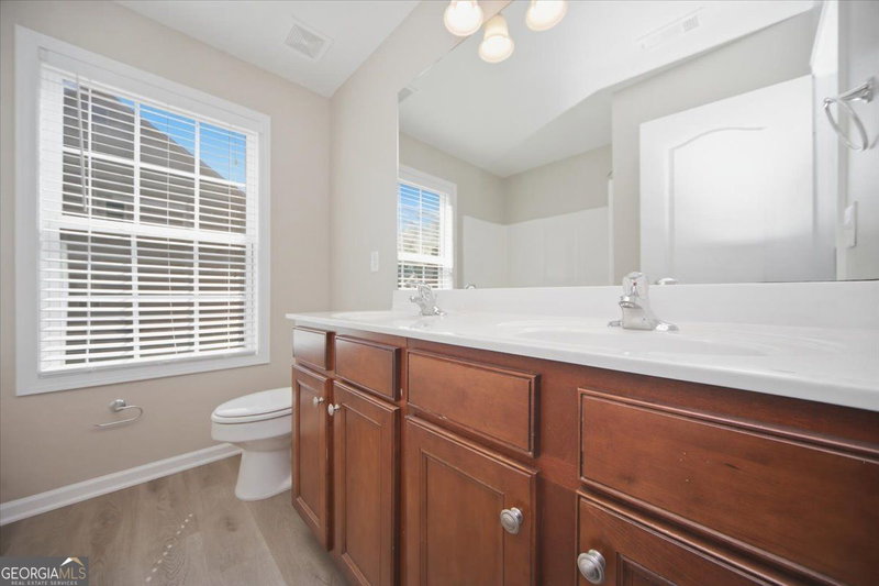 Photo 40 of 861 Wisteria View Court