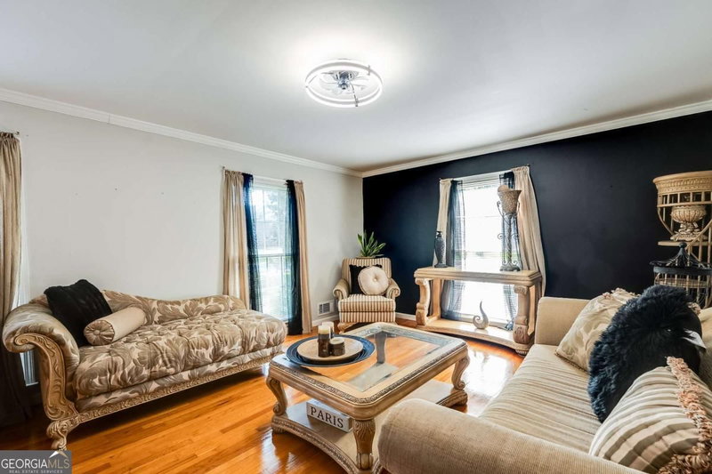 Photo 9 of 4737 Fellsridge Drive