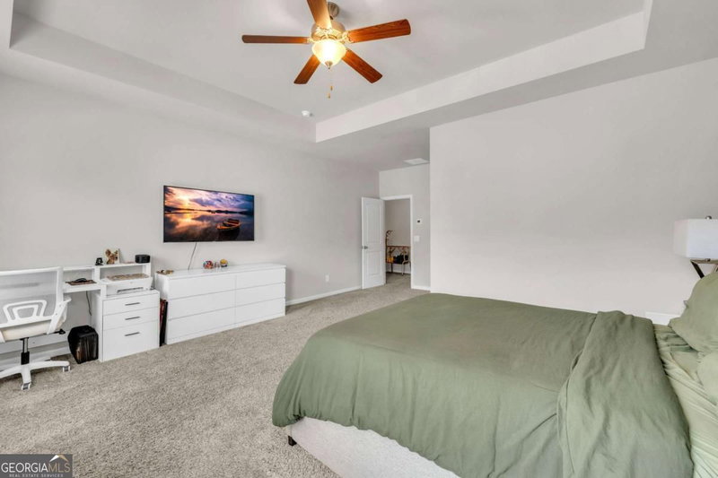 Photo 19 of 411 Crescent Woode Drive
