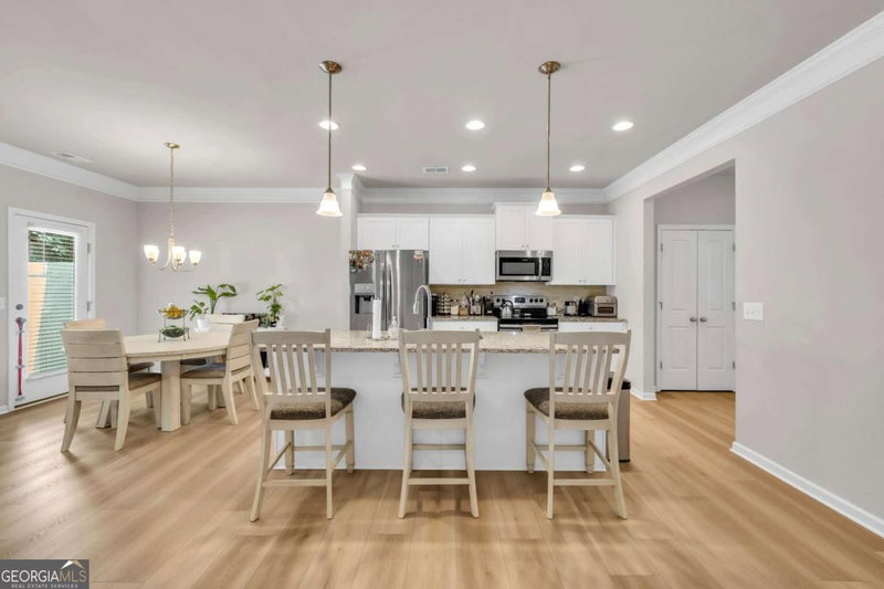 Photo 10 of 411 Crescent Woode Drive