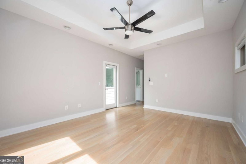 Photo 41 of 406 E Side Avenue SE