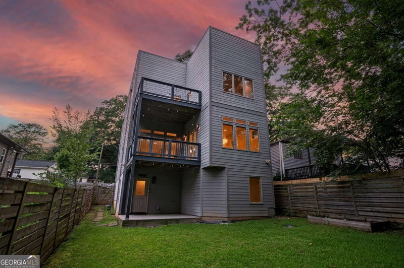 Photo 57 of 406 E Side Avenue SE