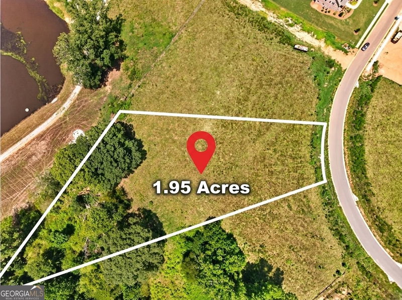 2528 Malcom Estates Drive #11