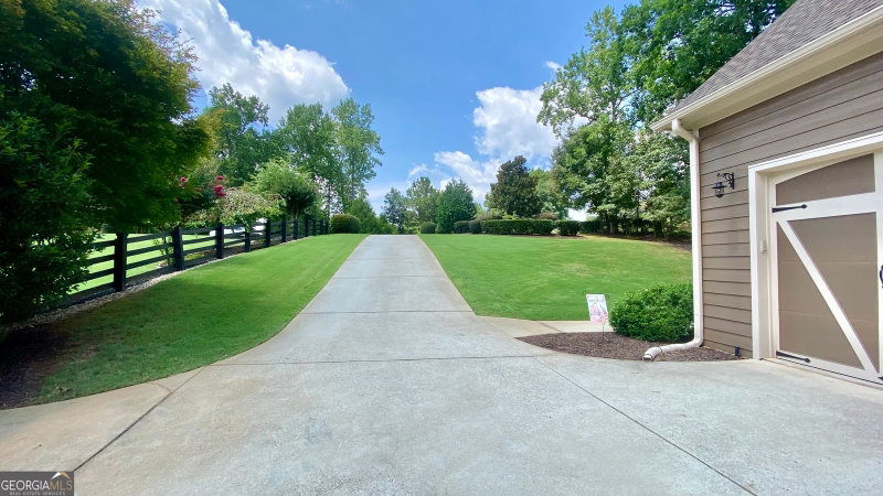 Photo 10 of 5660 Chestatee Landing Drive