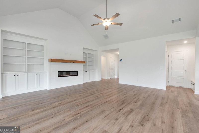 Photo 5 of 56 Inman Park #LOT 14