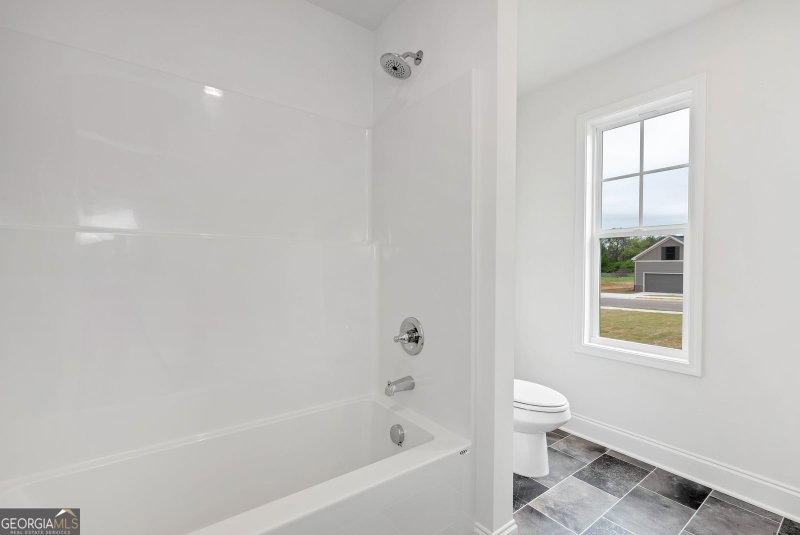 Photo 32 of 406 Myles Way