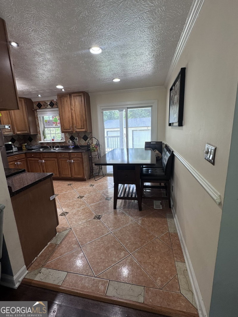 Photo 2 of 4100 Scott Drive