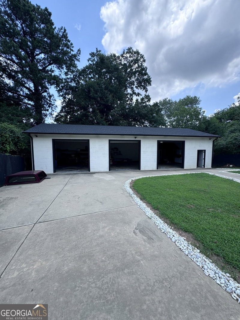 Photo 21 of 4100 Scott Drive