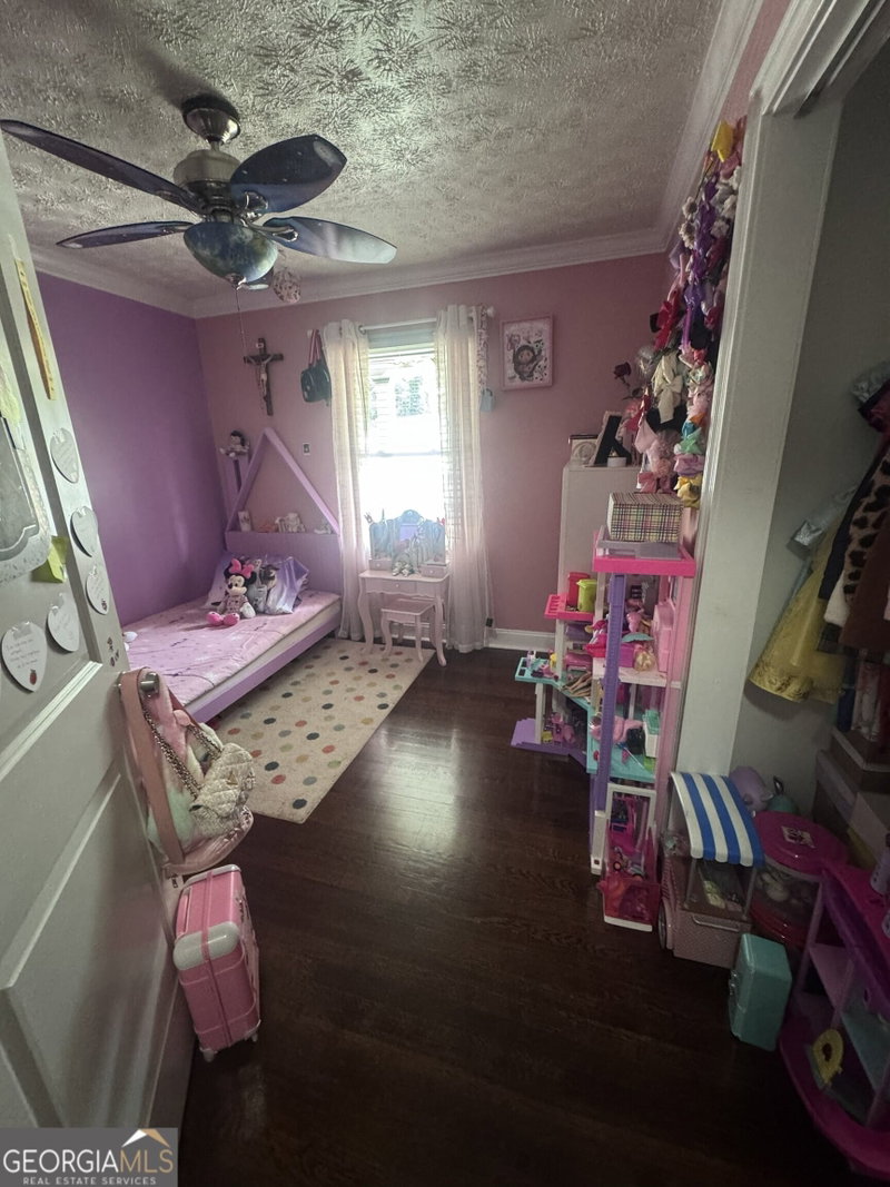 Photo 6 of 4100 Scott Drive