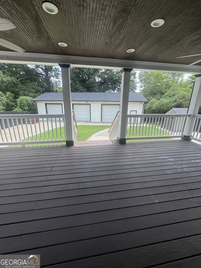 Photo 10 of 4100 Scott Drive