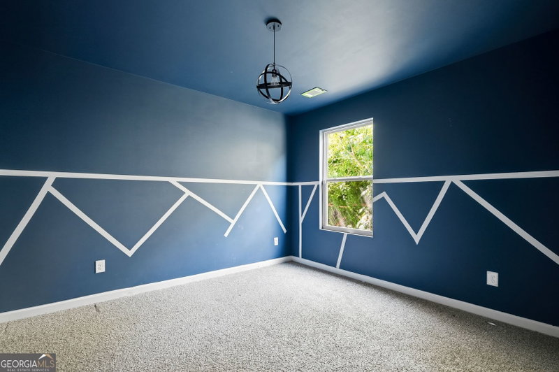 Photo 17 of 2024 S Sawgrass Drive E