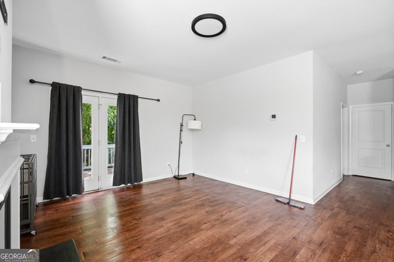 Photo 10 of 2024 S Sawgrass Drive E
