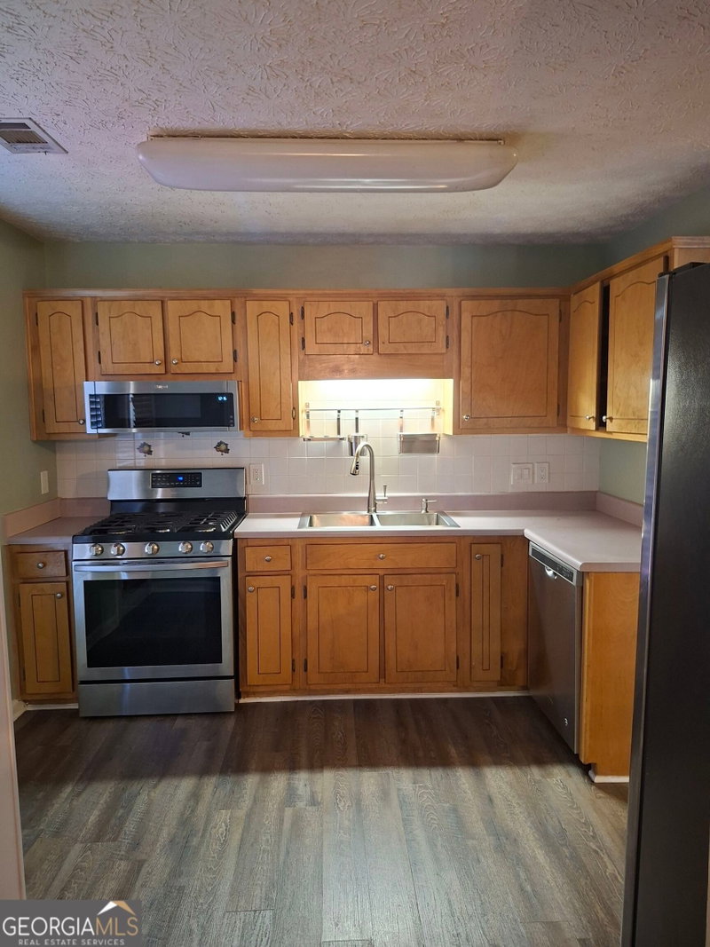 Photo 16 of 3536 Stonefield Court