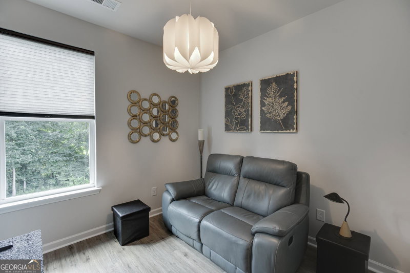 Photo 23 of 124 Greenview Court