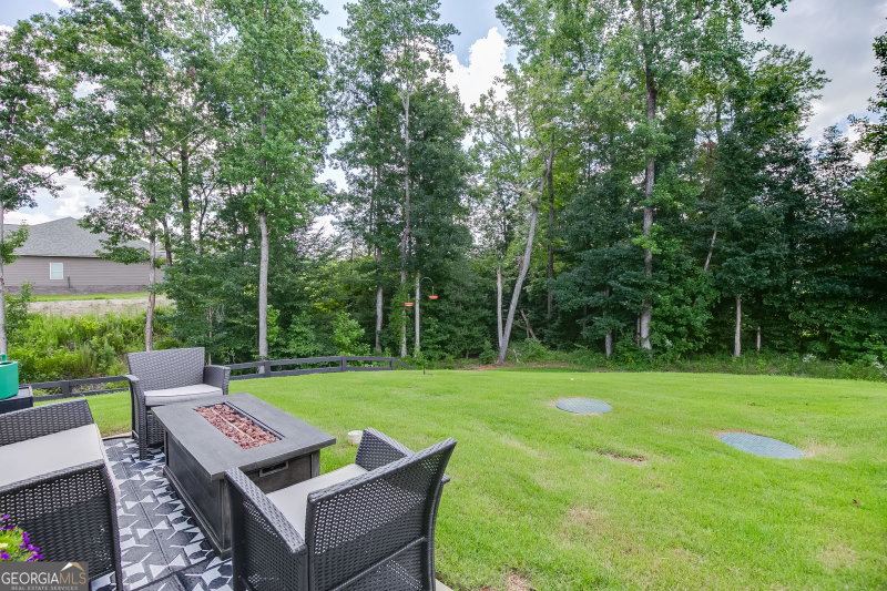 Photo 32 of 124 Greenview Court