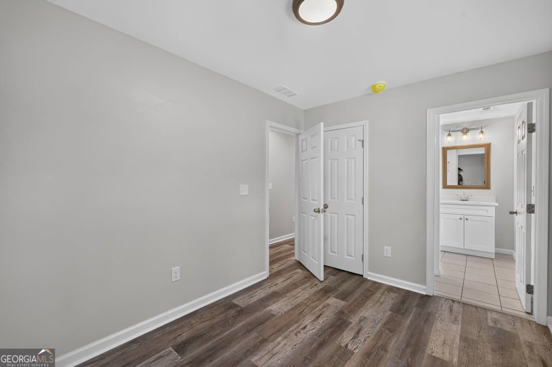 Photo 19 of 701 Kendall Court