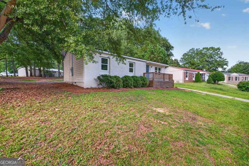 Photo 3 of 701 Kendall Court