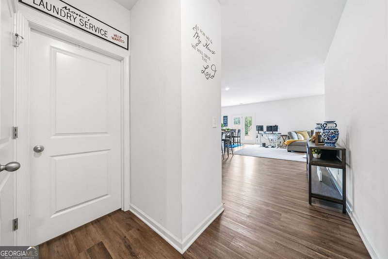 Photo 6 of 142 Meriwether Lane