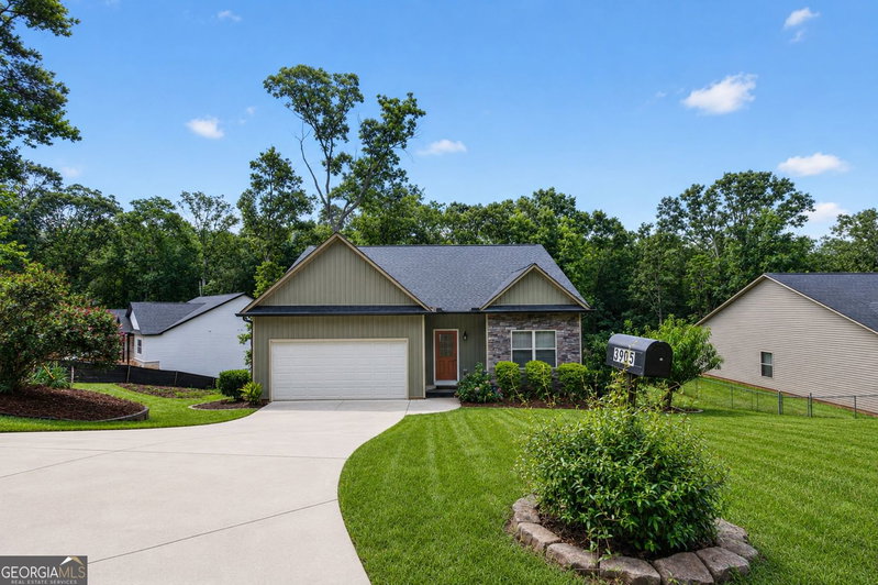 3905 Sea Court