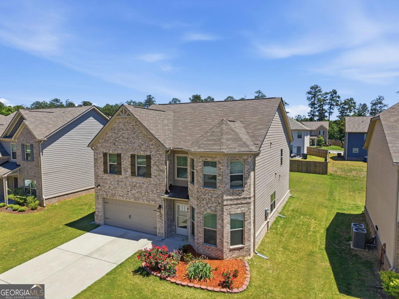 684 Lakehaven Lane