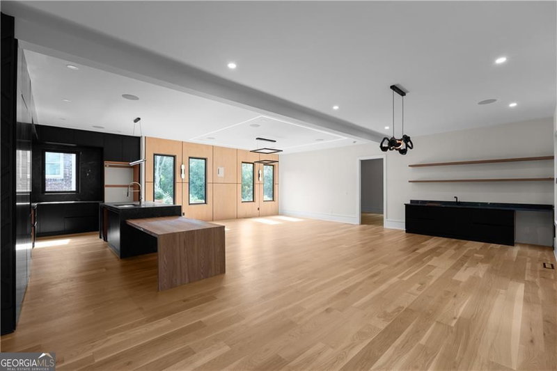 Photo 25 of 1666 S Gordon Street SW