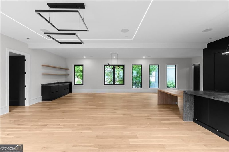 Photo 26 of 1666 S Gordon Street SW