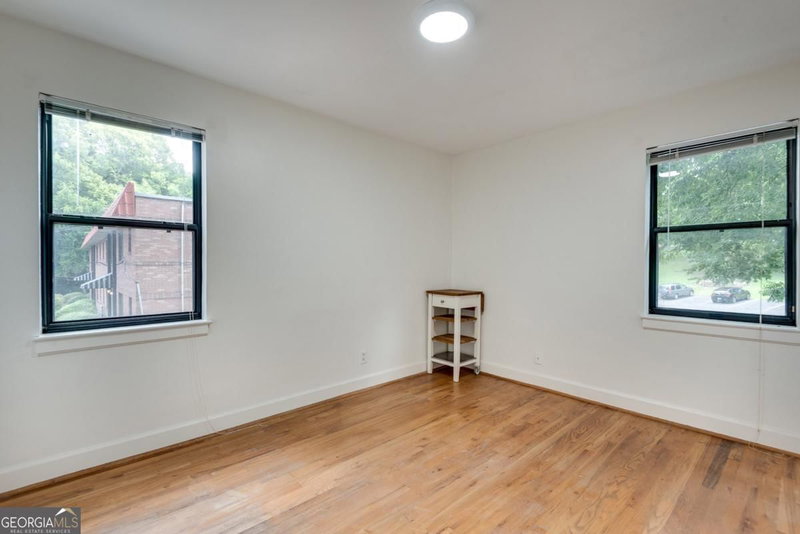 Photo 16 of 317 3rd Street NE #5