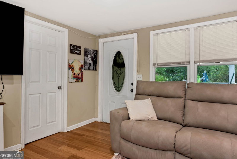 Photo 11 of 1100 Fuller Road